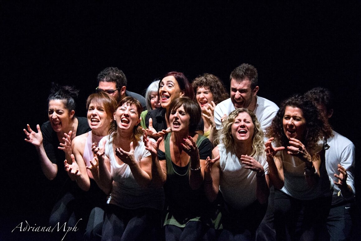 teatro e cittadinanza TEATRO CLANDESTINO